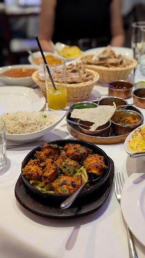 Photo of Baseri Nepalese and Indian Restaurant - 69 Castle Gate, Newark-on-Trent, Newark NG24 1BE